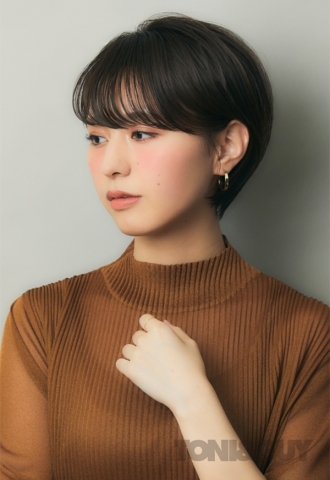 ショートボブ