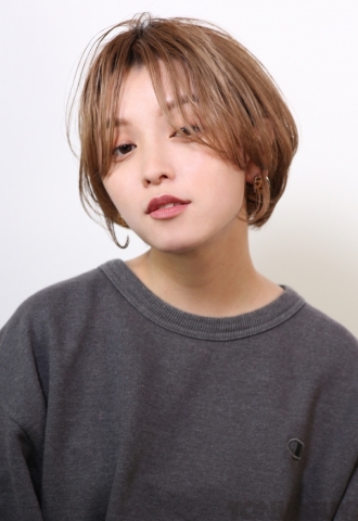大人かわいいひし形ショートボブ